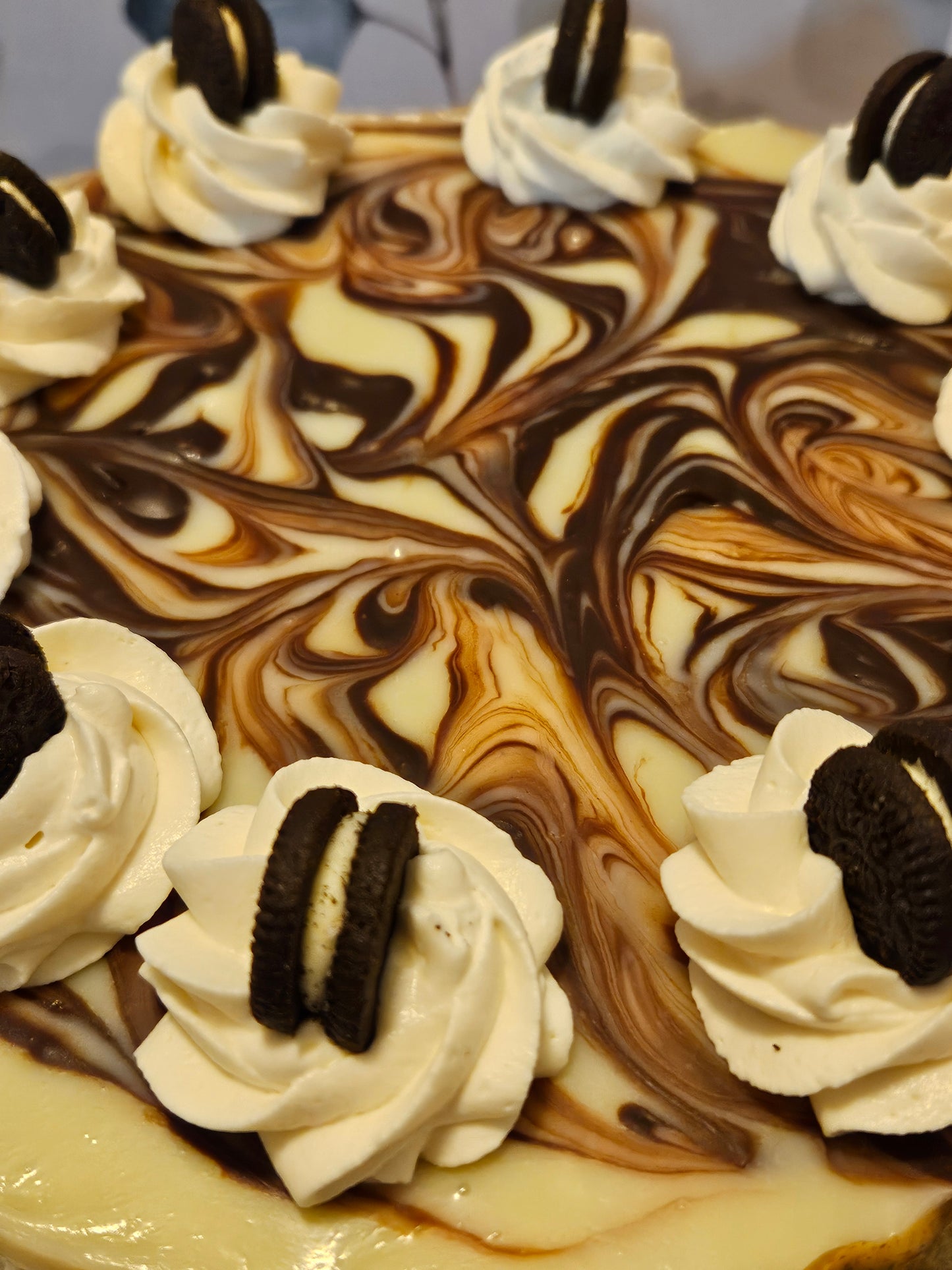 Whole Oreo Cheesecake